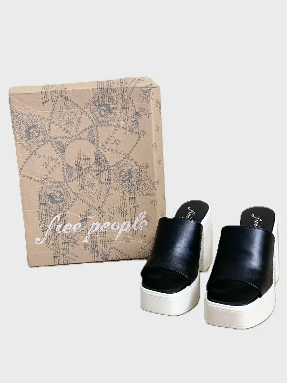 Free People Zoe Platform Slide Sandals, Black/White, Women’s 8.5, New In Box